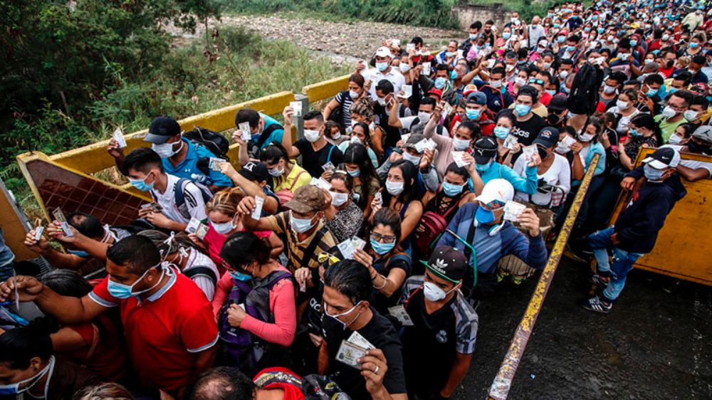 "Las vidas cotidianas han sido trastocadas y será así durante meses, sobre todo en un mundo y en un país como Chile".