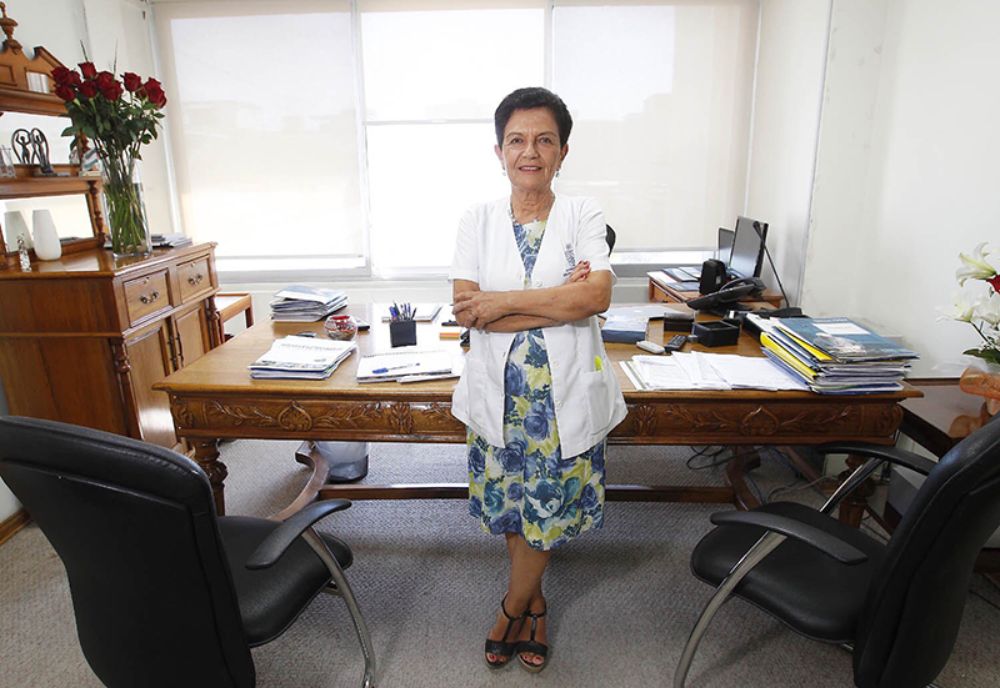 Cerca de una hora estuvo esta mañana la Dra. Rojas respondiendo las consultas sobre salud mental en tiempos de pandemia, a través de una transmisión online.