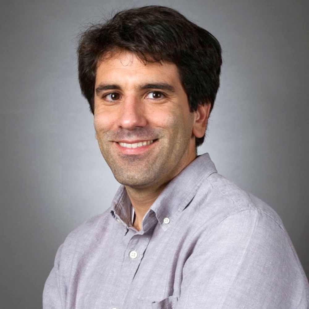 El profesor Marcelo Olivares lidera el equipo de académicos, estudiantes y profesionales de la FCFM, que está desarrollando este modelo matemático.