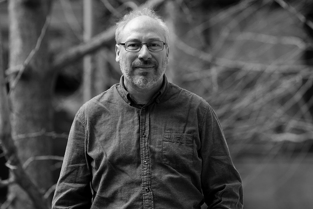 Rodrigo Soto, académico de la FCFM, director del Núcleo Milenio Física de la Materia Activa, es coautor del estudio.