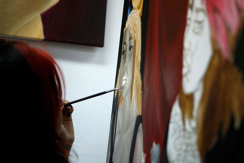 El 100 por ciento de la venta irá para las y los artistas. 