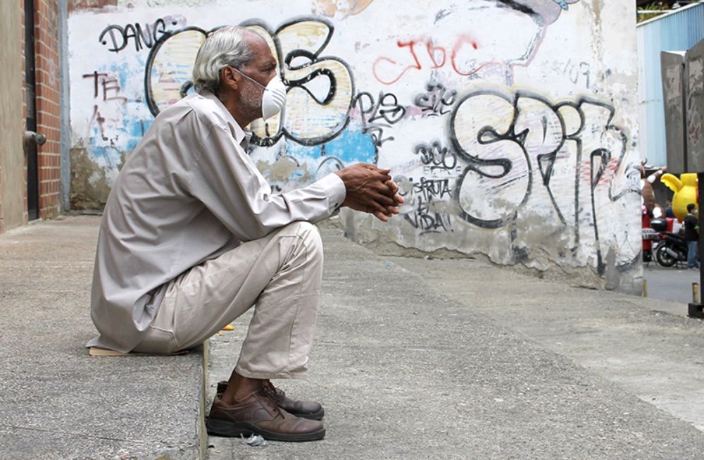 No cabe duda que son quienes más atenciones médicas requieren, pero, ¿qué hay de sus emociones, percepciones y opiniones respecto de las consecuencias de la denominada mayor pandemia de este siglo?