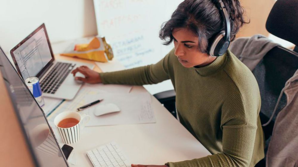 La pandemia obligó a que miles de funcionarios del Estado pasaran de manera repentina a la modalidad de teletrabajo, la gran mayoría sin la preparación necesaria para sobrellevar ese cambio.