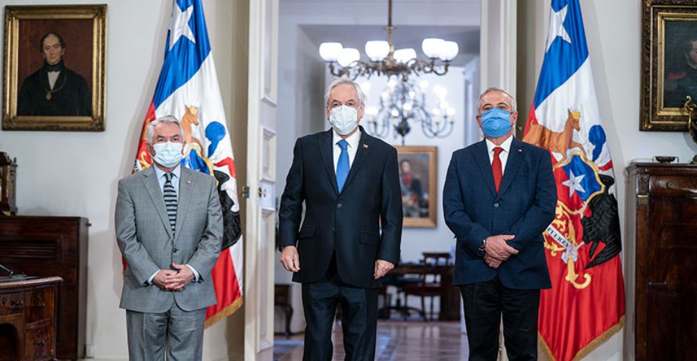 El informe señala que 63 por ciento de las y los encuestados piensa que el gobierno ha sido poco o nada efectivo ante la pandemia, y 52 por ciento cree que no se ha tomado en cuenta a la ciudadanía.