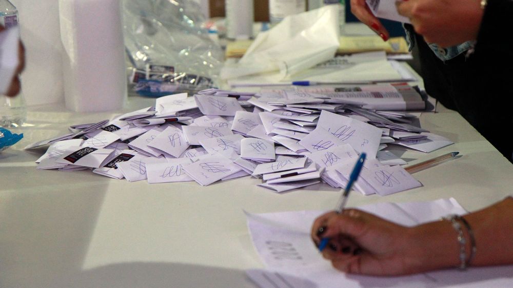 En las campañas se han propuesto numerosas materias para ser consideradas pero ¿qué corresponde discutir en una Constitución?