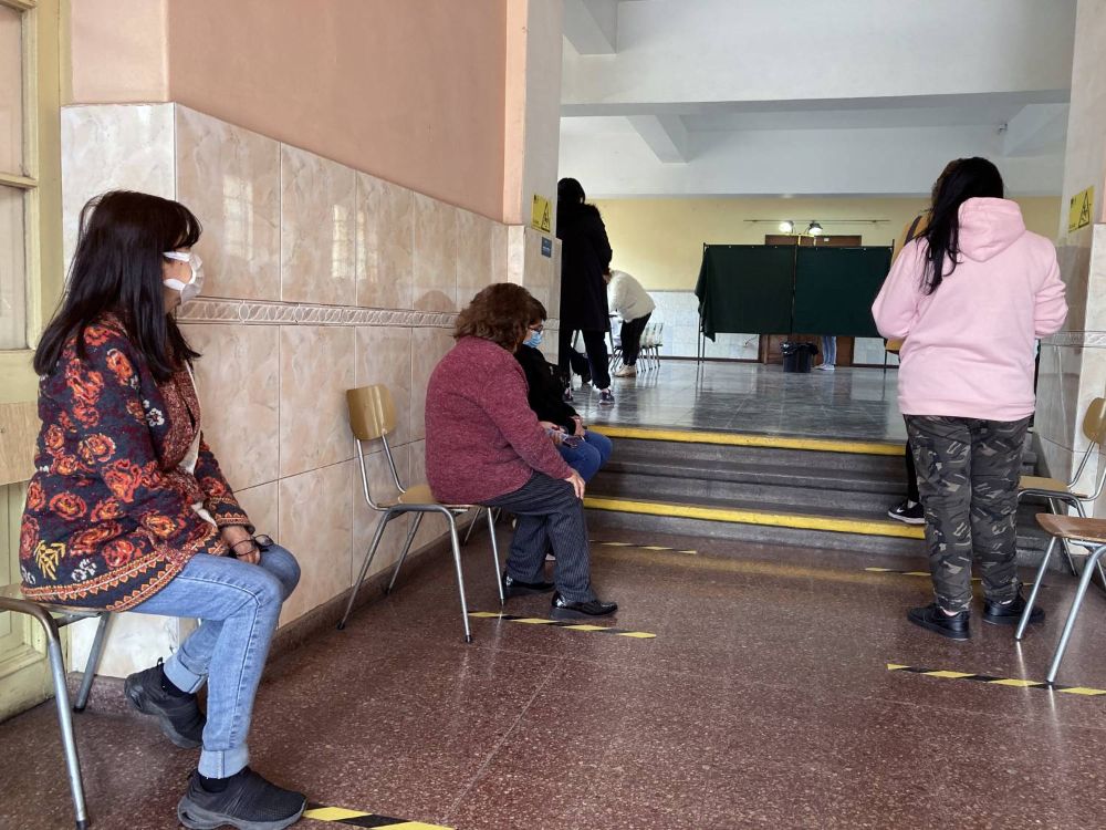 "No se trata de simplemente llenar cupos con mujeres, sino que son mujeres que tienen un liderazgo, una convicción y un compromiso importante y diverso", comento Alejandra Araya.