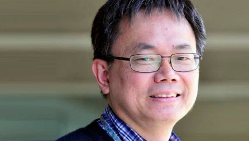 "Hay que extremar cuidados, especialmente considerando que esta variante tiene una alta tasa de transmisión vía aérea en comparación con las otras variantes", advierte el académico.