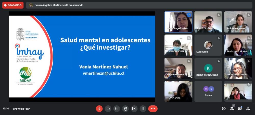 La directora de Imhay presentó las líneas de trabajo del núcleo para que las estudiantes identifiquen las principales problemáticas en salud mental.