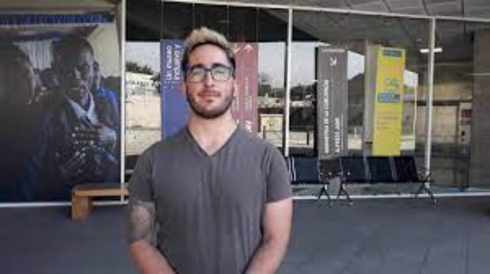 "Es importante que la comunicación de riesgo se despliegue a toda la comunidad con mensajes diversos y enfoque generacional", asegura el Doctor Juan Pablo Vilches.