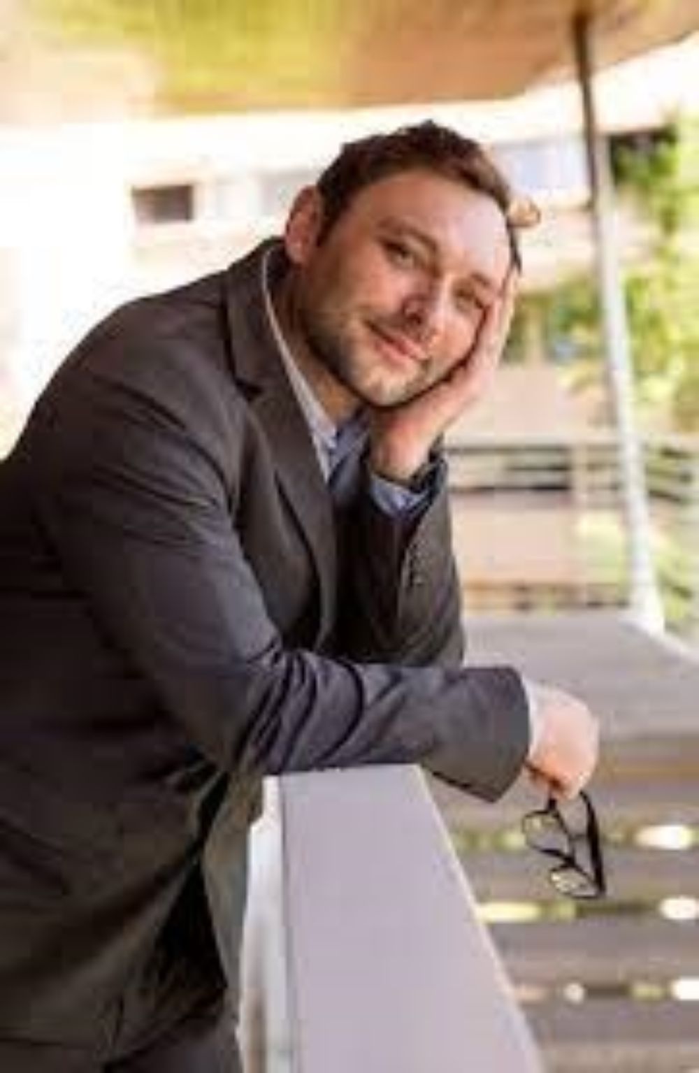 El director de Asuntos Comunitarios, José Miguel Labrín sostuvo que desde la VAEC se aporta a la consolidación de una identidad universitaria al servicio del país