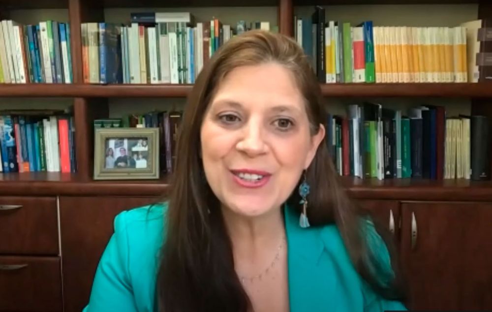 "Hay que abrazar con el derecho ambiental a nuestra agua, reconocer lo valioso, consagrar un modelo de desarrollo hacia la sustentabilidad y consagrar un derecho más amplio", afirmó Verónica Delgado.