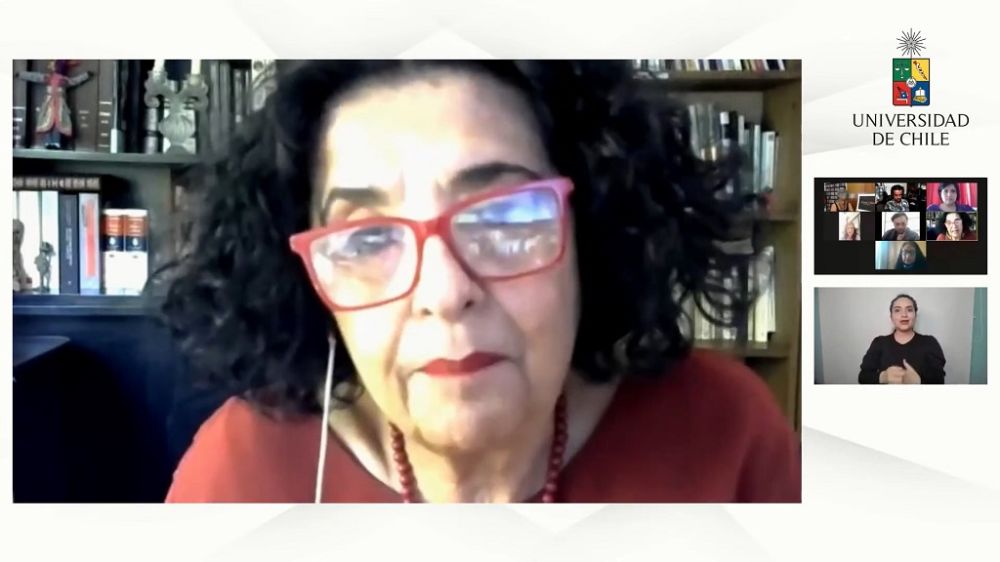 Faride Zerán, vicerrectora de Extensión y Comunicaciones, reflexionó sobre el contexto histórico actual que vive el país.