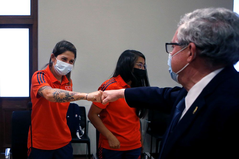 "Es un orgullo para nosotros lo que ustedes han logrado, porque además tienen una proyección muy grande: es algo que repercute, que tiene un impacto, que se hace sentir", relevó el Rector.