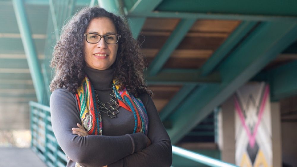 Lorna Lares, presidenta del Comité por la Sustentabilidad, señala lo fundamental del valor de la formación estudiantil. 