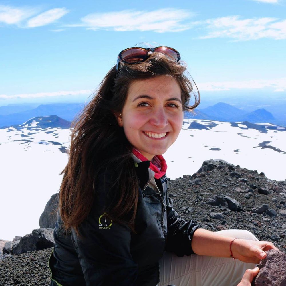 María de la Luz Lobos, impulsora de esta iniciativa, es arquitecta de la Universidad de Chile y Magíster en Arquitectura del Paisaje de la Universidad de Harvard.
