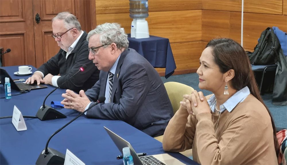 También asistió presencialmente la nueva subsecretaria de Educación Superior, Verónica Figueroa Huencho.