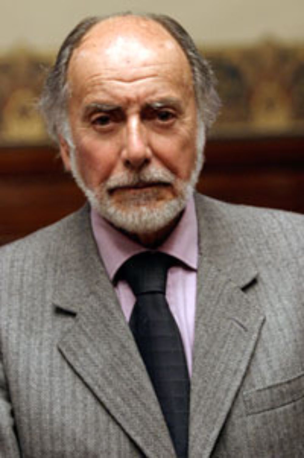 Rector ha designado hoy, como nuevo Vicedecano de la Facultad de Derecho, a don Luis Ortiz Quiroga.