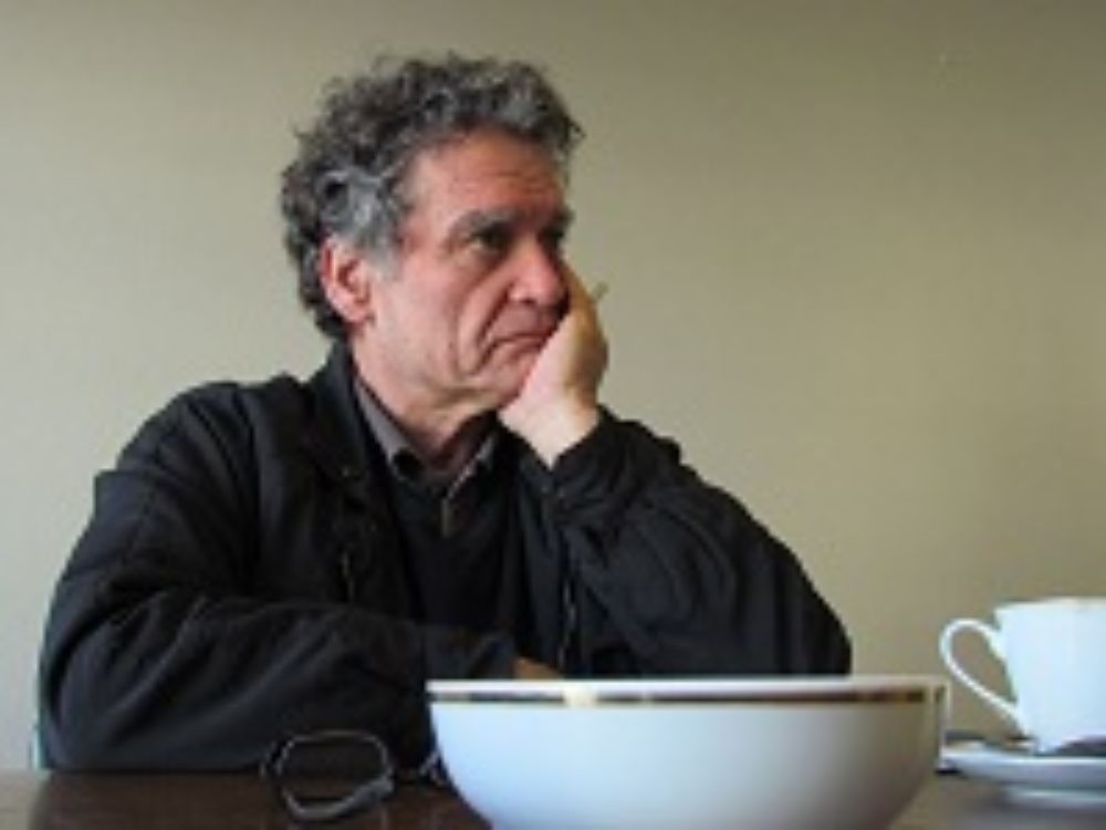 "Todas las disciplinas artísticas están incluidas más o menos problemáticamente en el espacio académico universitario", opina el Presidente del Consejo de Evaluación.