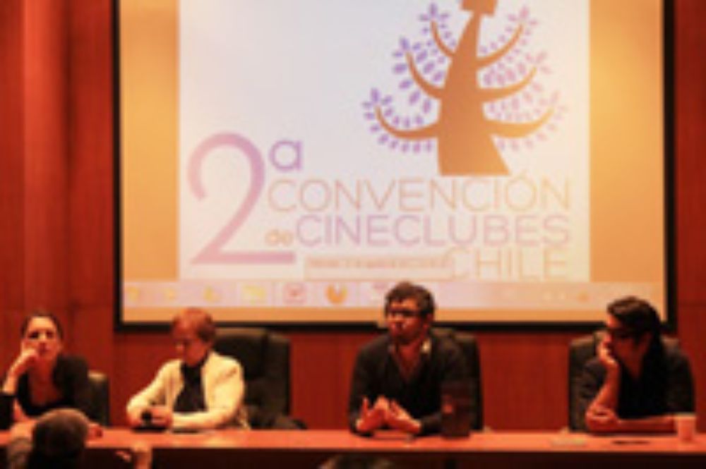 Luis Horta, Subdirector de la Cineteca de la Universidad de Chile en el encuentro.