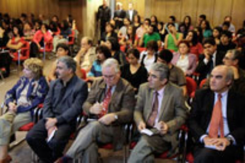 El Sistema de Ingreso de Equidad, implementado de forma pionera por la FACSO , fue uno de los puntos destacados durante la ceremonia.