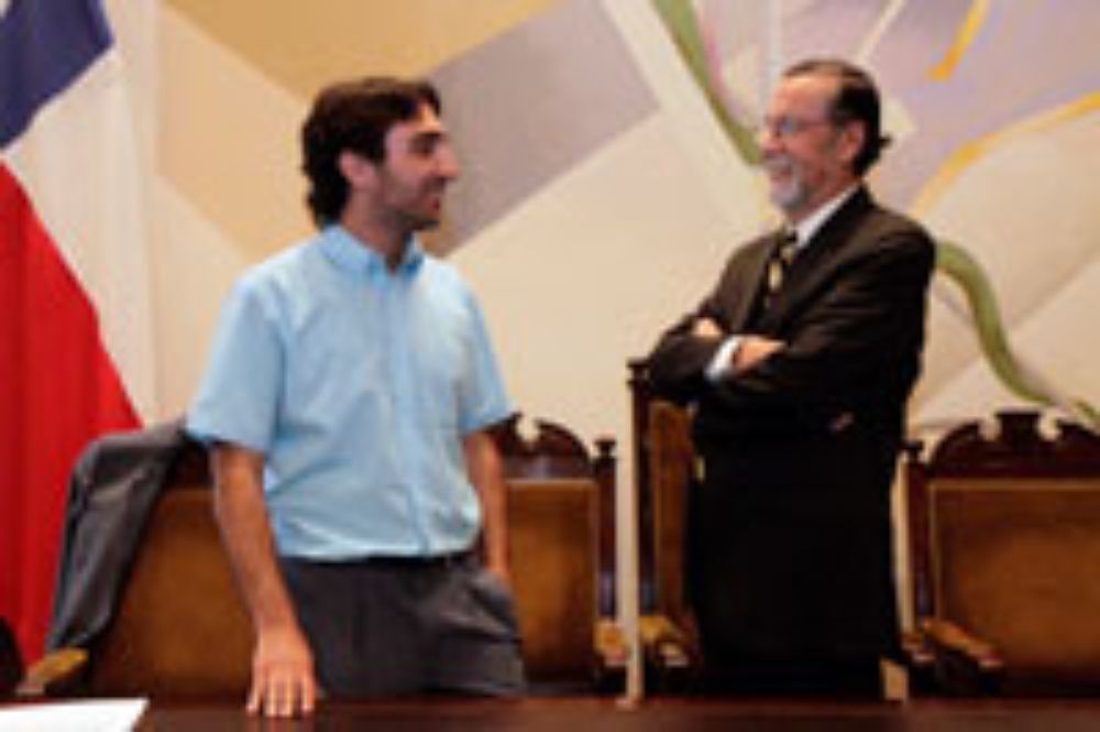 La ceremonia se llevó a cabo en el Salón de Honor del edificio patrimonial de Casa Central el 28 de noviembre.