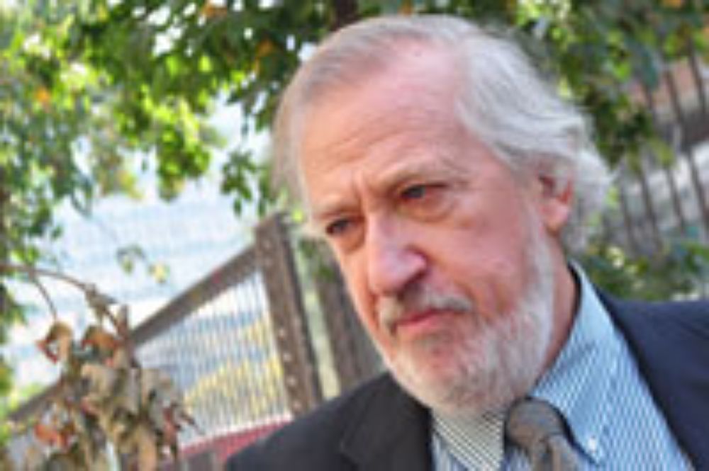 "Si Neruda estuviera vivo defendería todos los días la Educación Pública", manifestó Raúl Bulnes