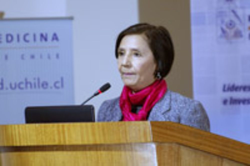  La Decana de la Facultad de Medicina Cecilia Sepúlveda destacó los próximos cambios que vienen para la institución.