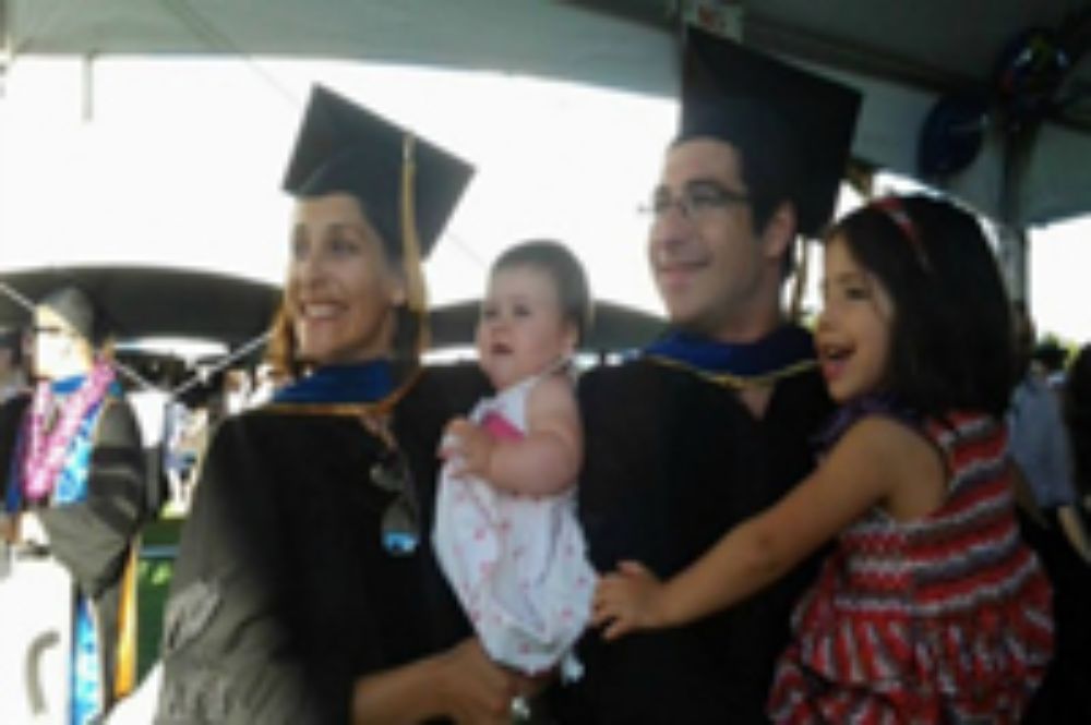  Fernando Mardones y Loreto Godoy junto a sus dos hijas Agustina y Rafaela.