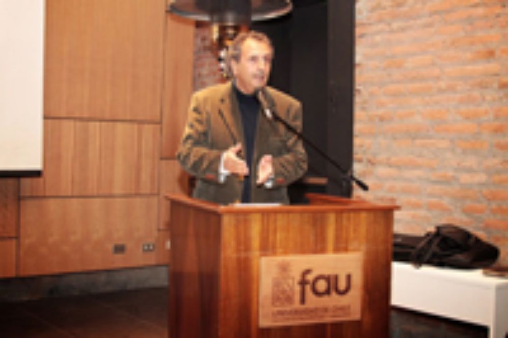 El diputado Patricio Hales. 