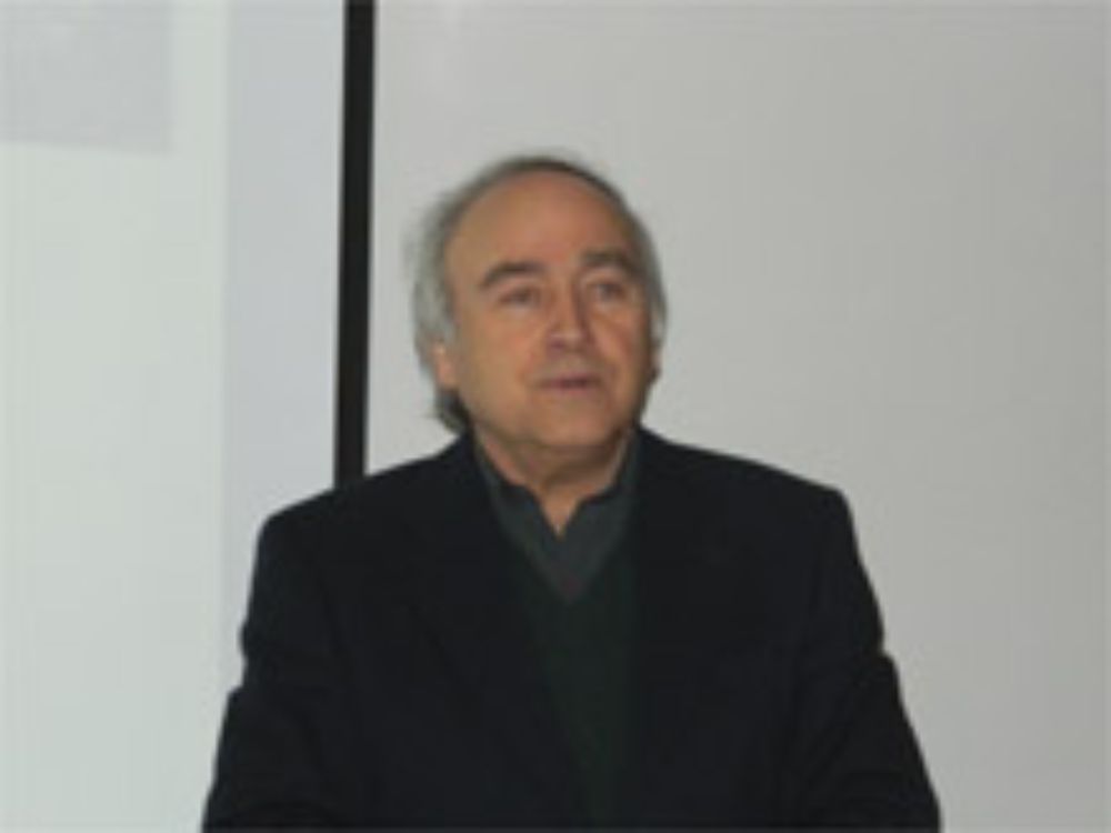 El Prof. Dr. Fernando Santibáñez, durante su presentación se refirió a la delimitación del área potencial para el cultivo de la Moringa en la Región Metropolitana y otras regiones del país.