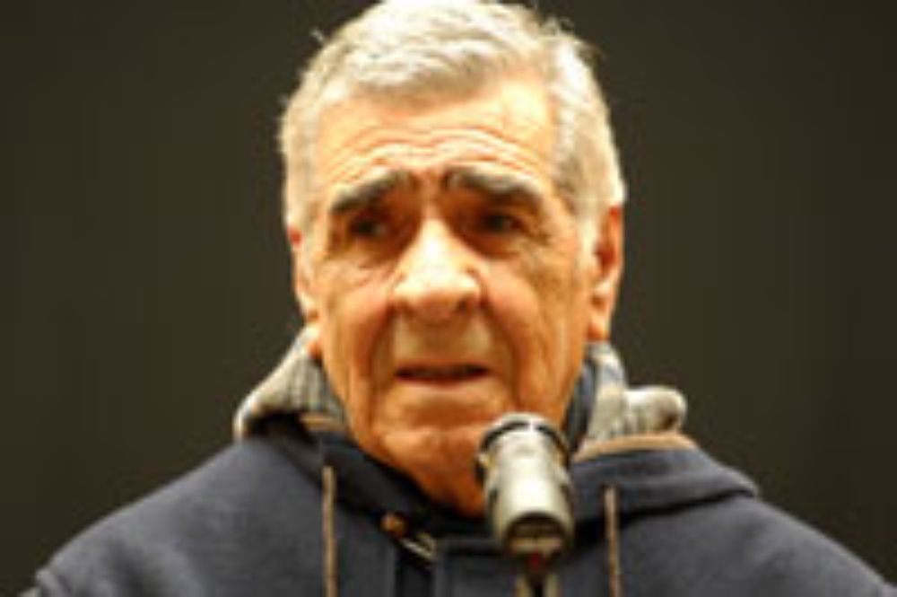 "El 'nunca más' pese a ser una frase negativa, es tremendamente positiva porque intenta cerrar un periodo", manifestó Giannini.