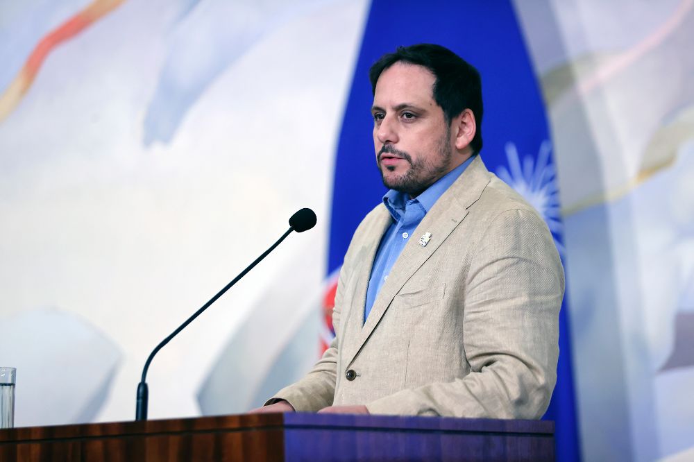 El vicepresidente del Senado, Sergio Celis, afirmó que el Proceso de elaboración del Plan de Desarrollo Institucional requiere de la participación de toda la comunidad universitaria.