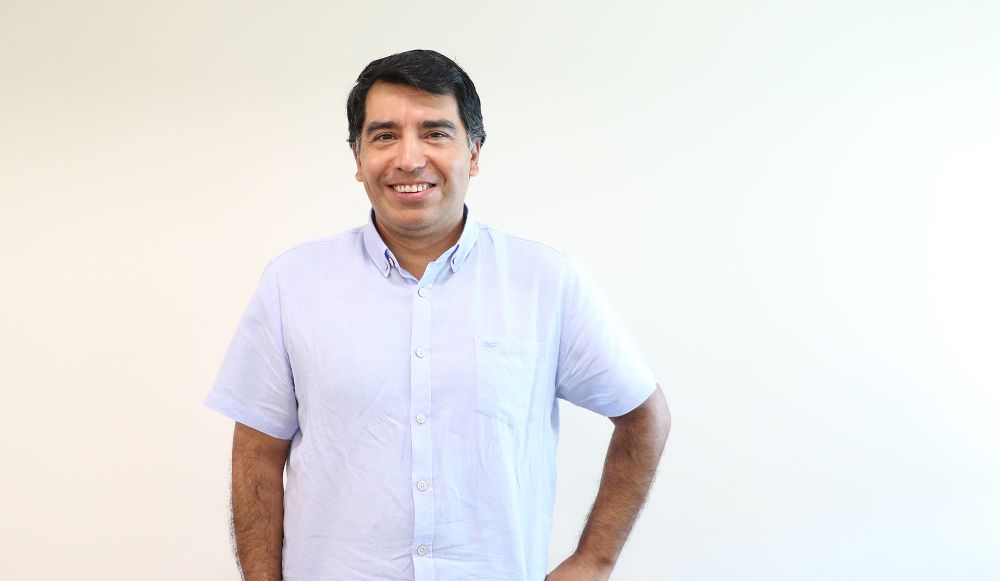 "La importancia de estar acá es conocer cuáles son los temas centrales que se están discutiendo de forma transversal en la Universidad de Chile y aportar en esos procesos”, explicó el Senador Francisco Sánchez.