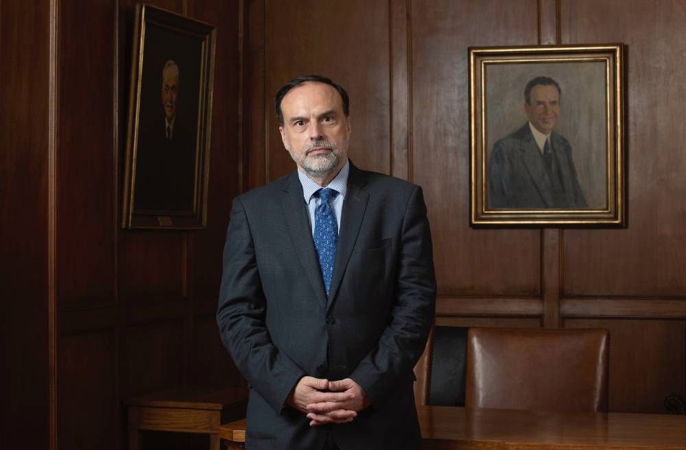 "La carta moralista de Egaña de 1823 es un ejemplo de cómo se pensaba que a través de los textos podía obtenerse mejores ciudadanos", comenta Enrique Navarro. 