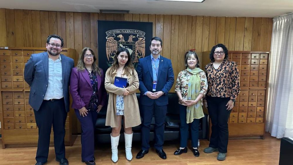 Rafael Castillo, director de SISIB se reunió con el equipo de la Biblioteca Central de la UNAM y Biblioteca Nacional de México.