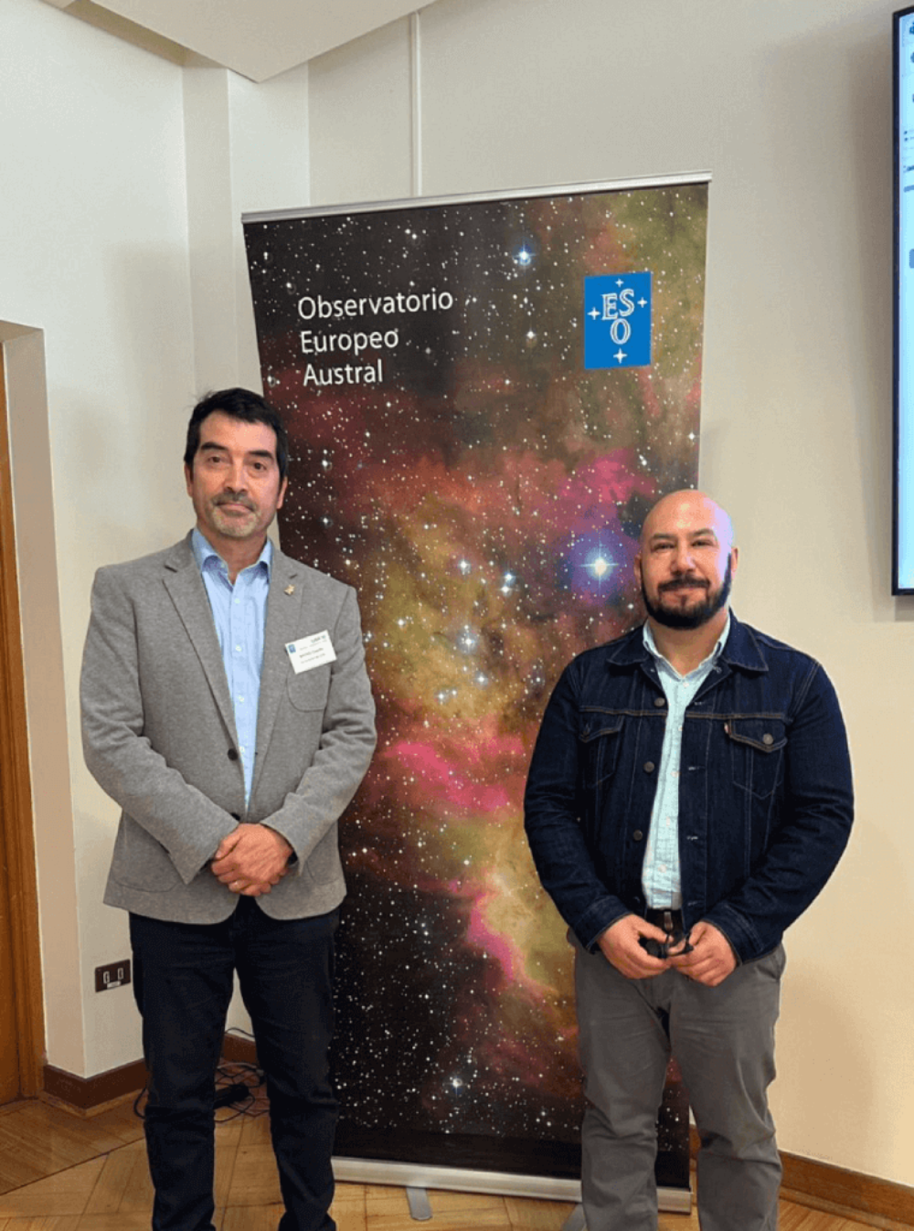 Rafael Castillo Guerrero, director de SISIB, y Cristián Calabrano Torres, coordinador del Portal de Revistas Académicas y del Repositorio de Datos de Investigación.