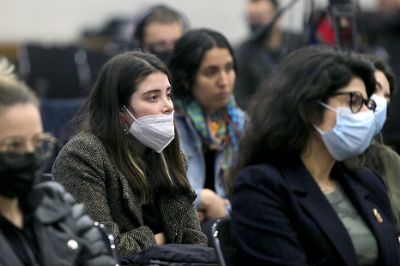 El encuentro tuvo como objetivo abrir una conversación feminista de intercambio y reflexión crítica sobre los alcances y desafíos que la práctica política feminista ha asumido en el contexto del proceso constituyente chileno. 