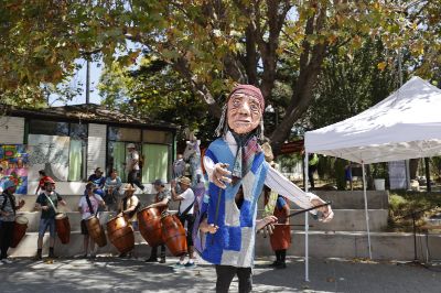 “Puntos de cultura apunta a volver a mirar aquellas organizaciones culturales comunitarias de base, como los puntos generadores de actividad cultural a nivel barrial o local", destaca Retamal.