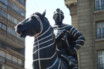 Detalle de la intervención al monumento de Pedro de Valdivia