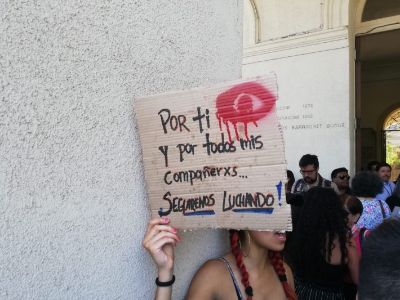 Fotografía de la concentración de este 12 de noviembre frontis Hospital Salvador.