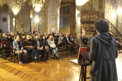 Una ampla convocatoria generó el evento de lanzamiento que se llevó a cabo al interior de la iglesia.