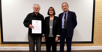 Eduardo Carrasco Pirard fue distinguido como Profesor Emérito de la Universidad de Chile