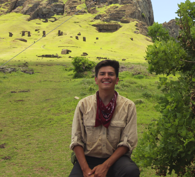 Rafael Morales, estudiante de último año de Geología U. de Chile y documentalista.