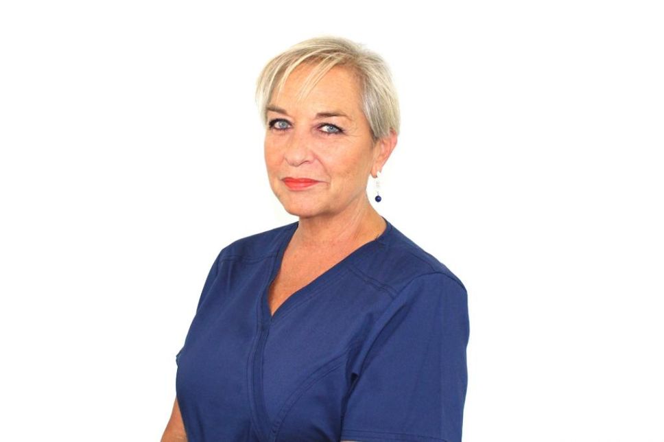  Sylvia Cruchet