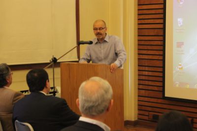 Richard Weber, director de la Escuela de Postgrado de la FCFM. 