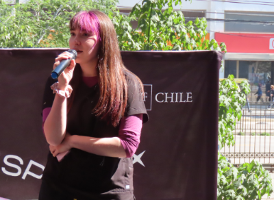 Anahí Schaa, representante del eje LGBTQ+ del Centro de Estudiantes de Medicina mencionó que "estamos trabajando en traer más visibilidad e información a la comunidad sobre estos temas".