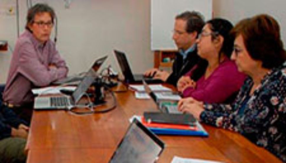 El equipo del CIMT creó una propuesta que apunta al desarrollo, transferencia y difusión de un modelo de información, conceptual y semántico, para caracterizar a los prestadores de salud en Chile.