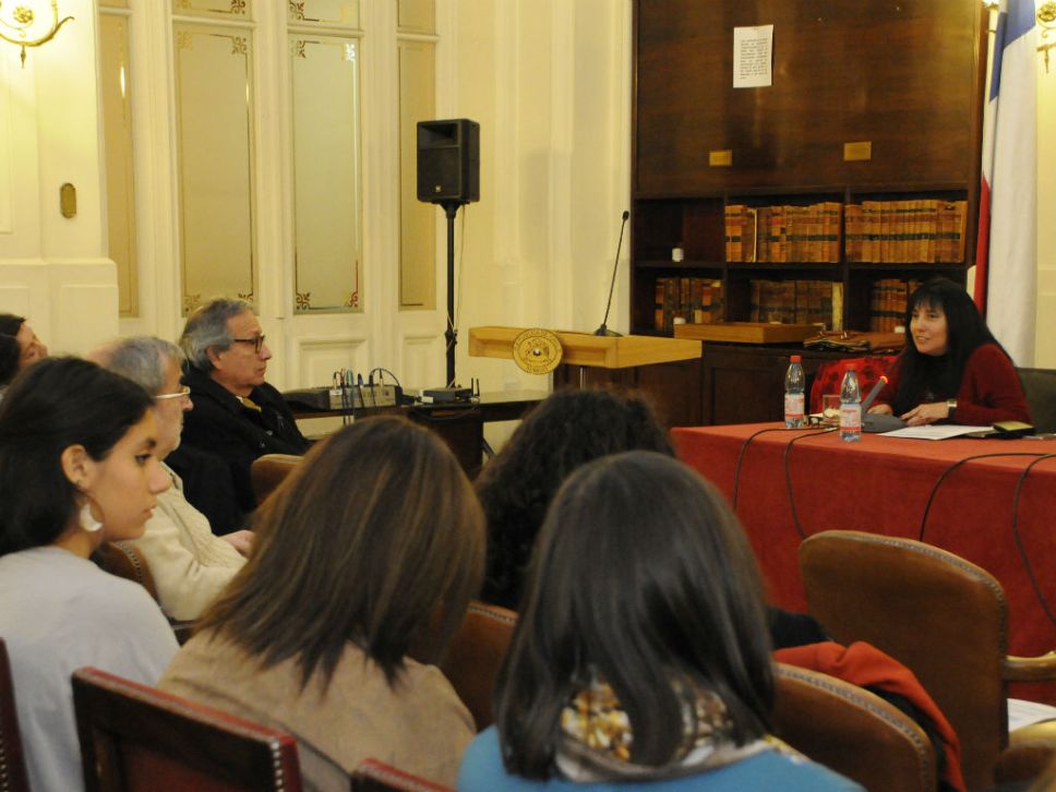 La doctora Adela Montero revisó las características del debate respecto de la objeción de conciencia. 