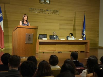 La doctora Santolaya dio a conocer que en los 62 años de existencia de su unidad se han formado 13.401 especialistas. 