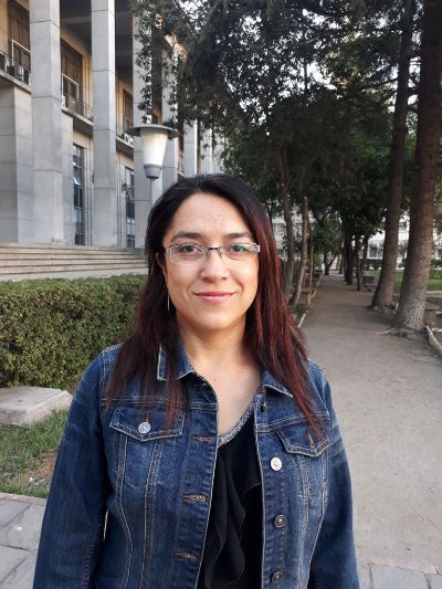 Alejandra Espinosa, académica del Departamento de Tecnología Médica